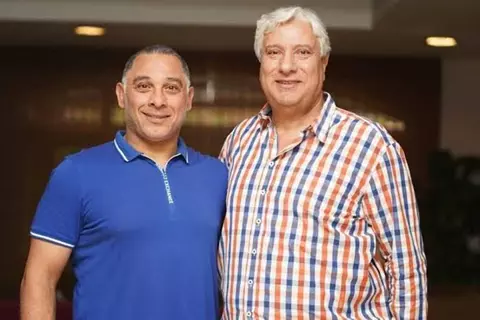 أين يجلس في مباراة الزمالك وإنبي؟.. تضارب بسبب منصب عبد الناصر محمد